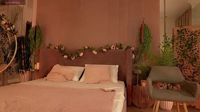 Snapshot of Smiley_Mia chatting on October 2025 05:19:02 AM Smiley Mia online show from October 2025 05:19:02 AM