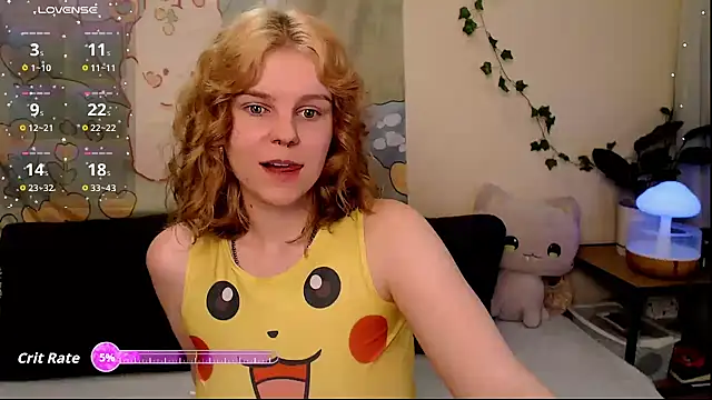 Moona xx online show from April 2026 09:41:02 PM