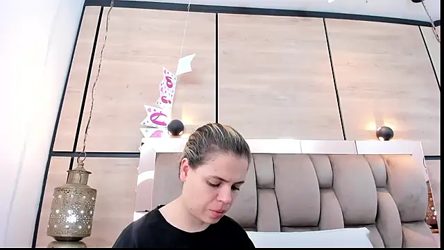 dorothy vegga online show from February 2026 03:07:02 AM