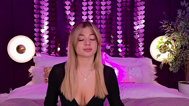 HelenaMorgan online show from February 2026 06:26:01 AM