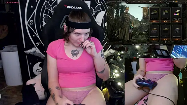 BrandiWRLD 999 online show from December 2024 12:21:02 AM