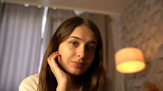 Snapshot of elisa_moon chatting on May 2026 10:54:02 AM elisa moon online show from May 2026 10:54:02 AM