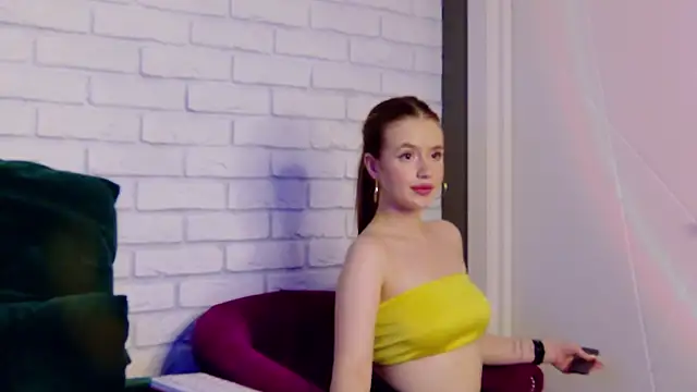 MilanaBalmain online show from February 2025 10:44:02 PM