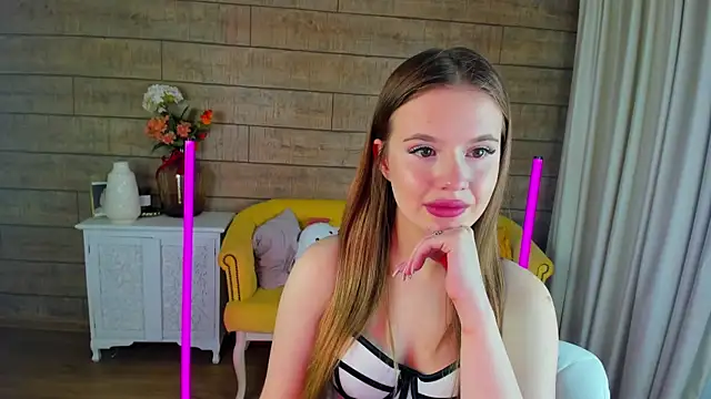 MilanaBalmain online show from February 2025 12:37:01 PM