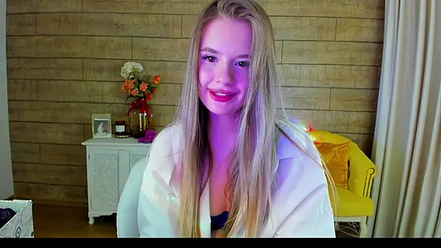 MilanaBalmain online show from February 2025 01:59:02 AM