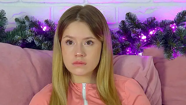 MilanaBalmain online show from December 2025 04:31:02 AM