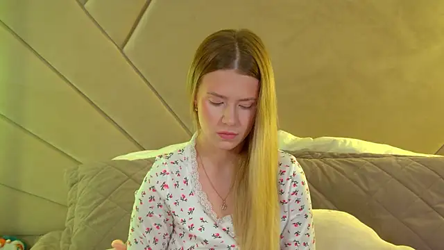 MilanaBalmain online show from July 2026 04:28:02 AM