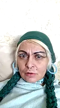 Gardener of Illusions online show from February 2025 05:39:02 PM