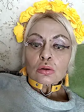 Gardener of Illusions online show from October 2025 03:20:01 AM