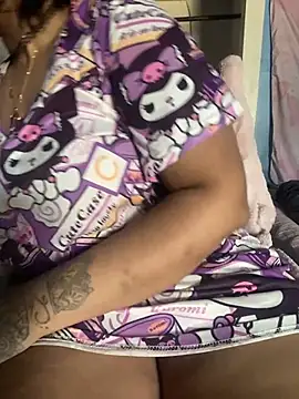 Snapshot of y0urlilgf chatting on January 2026 07:16:01 PM y0urlilgf online show from January 2026 07:16:01 PM