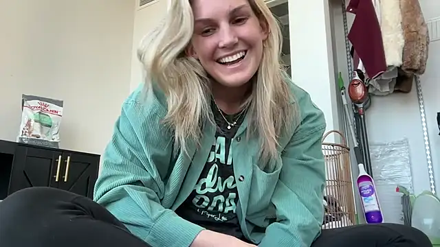 Graciemae baexx online show from March 2025 08:22:01 PM