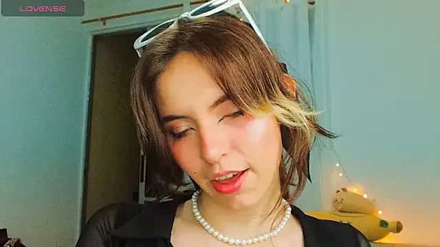 cherrybom969 online show from February 2025 07:05:01 AM