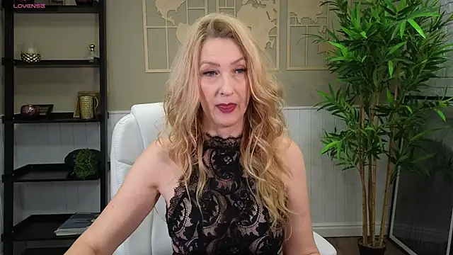 LadyLeea online show from January 2025 05:26:02 AM