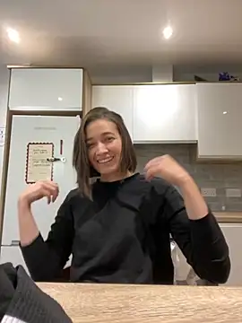 adarussell online show from October 2025 07:12:02 PM