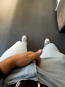 cricrimsBarcelona online show from December 2024 07:20:02 AM