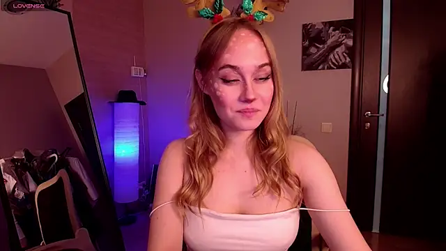 LianaBright online show from December 2024 05:26:01 AM