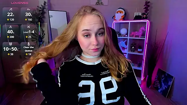 LianaBright online show from February 2026 02:41:02 AM