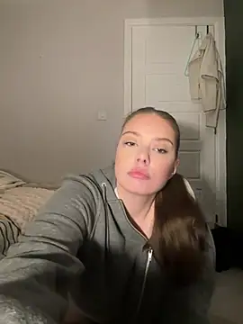 Krystal Tx online show from February 2025 07:31:02 PM