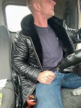 AlexGWoW online show from January 2025 10:23:02 AM