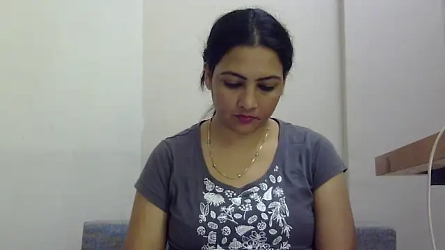 Snapshot of tripti2 chatting on March 2026 02:48:01 AM tripti2 online show from March 2026 02:48:01 AM