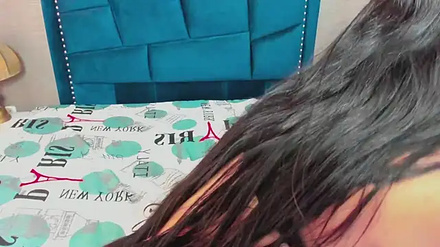 MaiteFlores online show from February 2026 04:24:02 PM