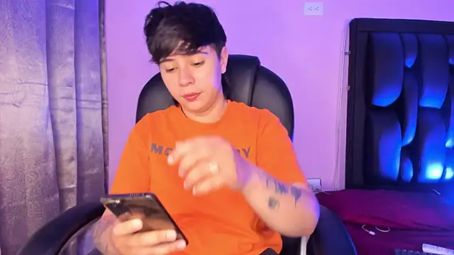 AbbySmiitth  online show from March 2025 02:12:02 PM