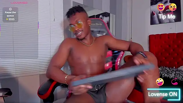 KENDER21  online show from March 2025 04:17:02 PM