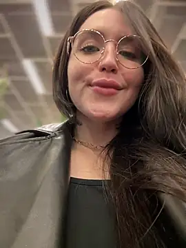 Snapshot of meow_girl chatting on January 2025 02:08:02 PM meow girl online show from January 2025 02:08:02 PM