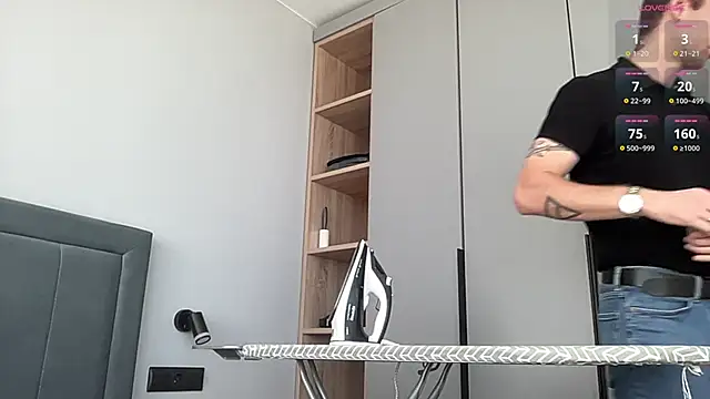 cute mark online show from September 2025 11:15:01 AM