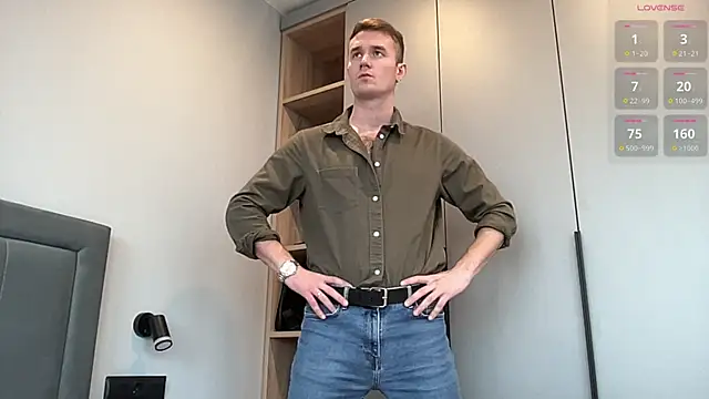 cute mark online show from October 2025 11:47:02 AM