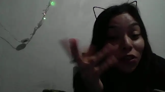 adry moon666 online show from December 2024 05:05:02 AM