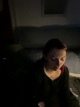 Snapshot of Stoner_BarbieXX chatting on February 2025 10:48:02 PM Stoner BarbieXX online show from February 2025 10:48:02 PM