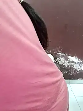 Snapshot of milf-kaira chatting on December 2024 10:16:01 AM milf-kaira online show from December 2024 10:16:01 AM