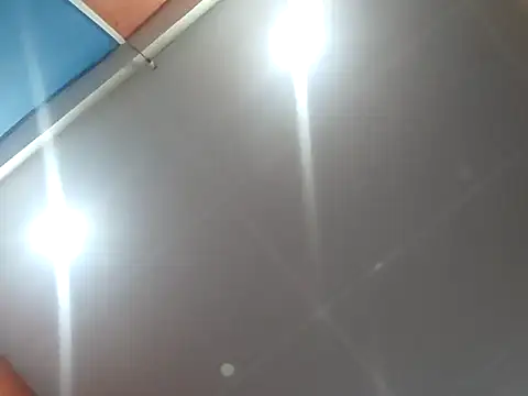 Tu papi 69  online show from November 2025 06:01:01 PM