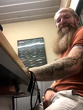 Ice mannHH online show from September 2025 01:38:02 PM