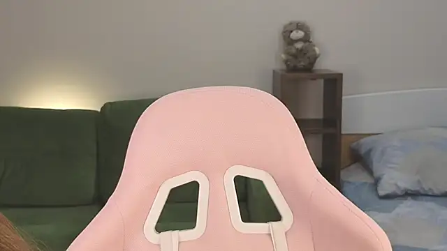 Eveleen Soleen online show from January 2026 07:11:01 PM