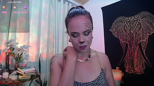 AmaRiv online show from October 2025 03:30:01 AM