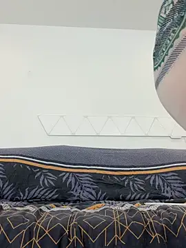 lenalux online show from October 2025 12:24:01 PM