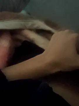 Juliano69xv online show from October 2025 12:18:02 PM