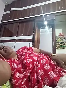 Snapshot of Pushpavathi_78 chatting on February 2025 07:57:02 PM Pushpavathi 78 online show from February 2025 07:57:02 PM