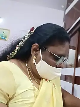 Snapshot of Pushpavathi_78 chatting on February 2025 04:58:01 PM Pushpavathi 78 online show from February 2025 04:58:01 PM