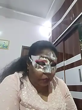 Snapshot of Pushpavathi_78 chatting on February 2025 05:48:01 PM Pushpavathi 78 online show from February 2025 05:48:01 PM