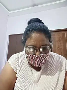 Snapshot of Pushpavathi_78 chatting on February 2025 05:37:02 PM Pushpavathi 78 online show from February 2025 05:37:02 PM