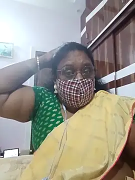 Snapshot of Pushpavathi_78 chatting on March 2025 05:33:02 PM Pushpavathi 78 online show from March 2025 05:33:02 PM