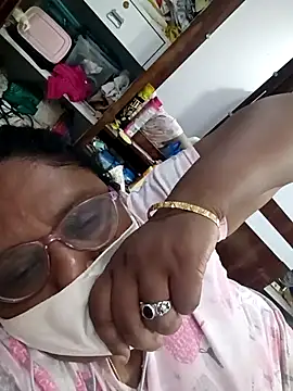 Snapshot of Pushpavathi_78 chatting on March 2025 06:34:01 PM Pushpavathi 78 online show from March 2025 06:34:01 PM