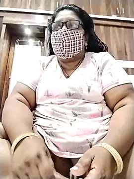 Snapshot of Pushpavathi_78 chatting on September 2025 02:55:01 PM Pushpavathi 78 online show from September 2025 02:55:01 PM
