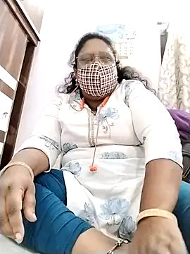 Snapshot of Pushpavathi_78 chatting on October 2025 12:44:02 PM Pushpavathi 78 online show from October 2025 12:44:02 PM