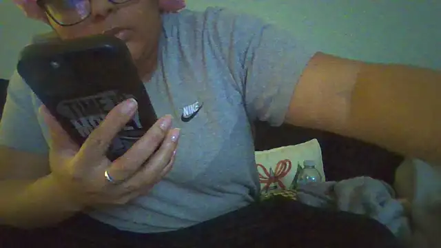 vanilla chocolate23 online show from December 2024 05:10:02 PM