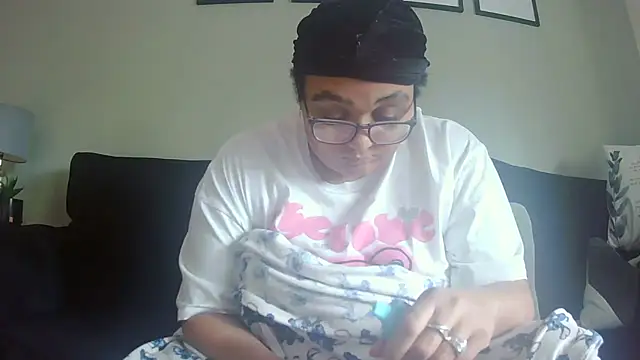 vanilla chocolate23 online show from February 2026 10:29:02 AM