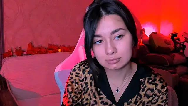 Snapshot of Swee_Alicee chatting on October 2025 07:47:02 PM Swee Alicee online show from October 2025 07:47:02 PM